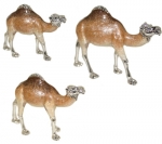 Статуэтка Три верблюда из серебра.
