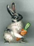 Кролик с морковкой большой из серебра ST643-1